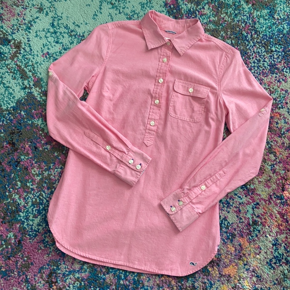 🐳Vineyard Vines Pink Popover Top🐳